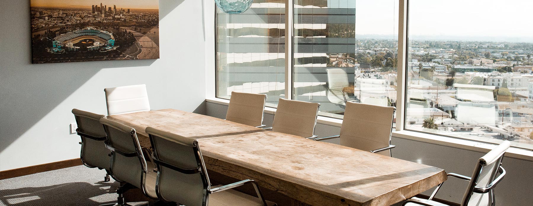 brokerage-dane-deaner-_-KLkj7on_c-unsplash