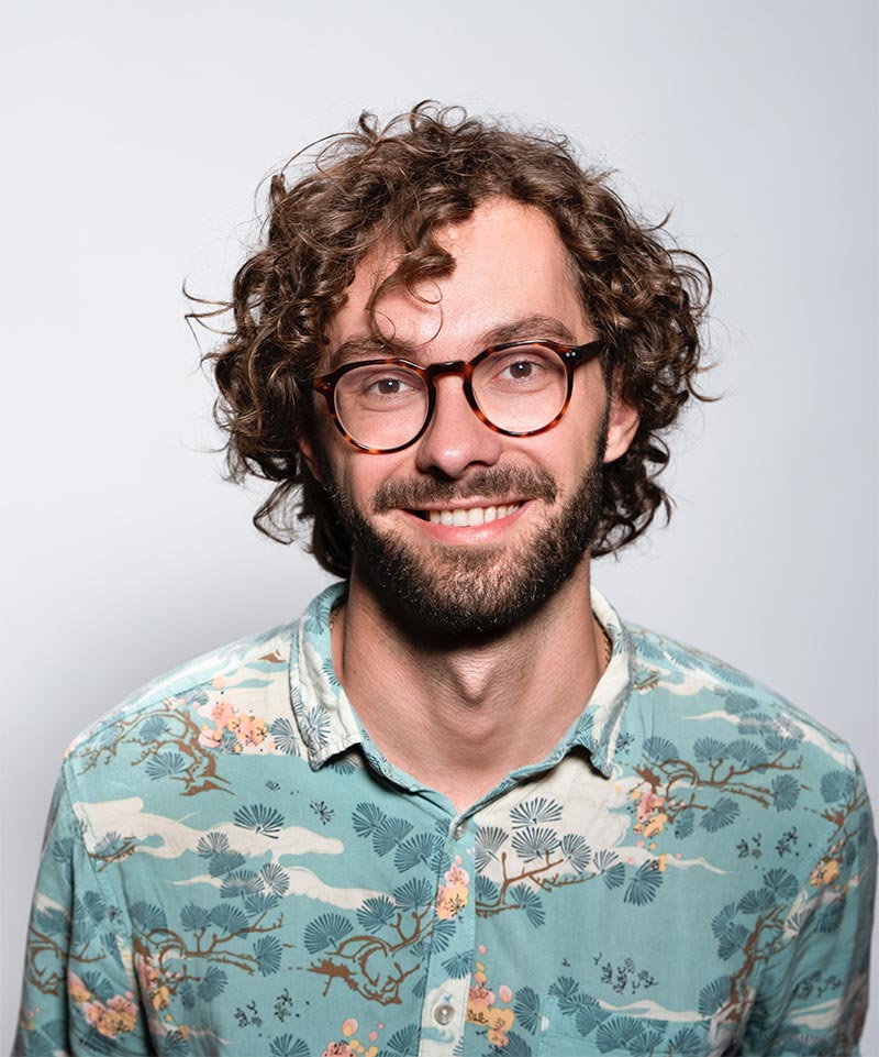 christian-buehner-DItYlc26zVI-unsplash